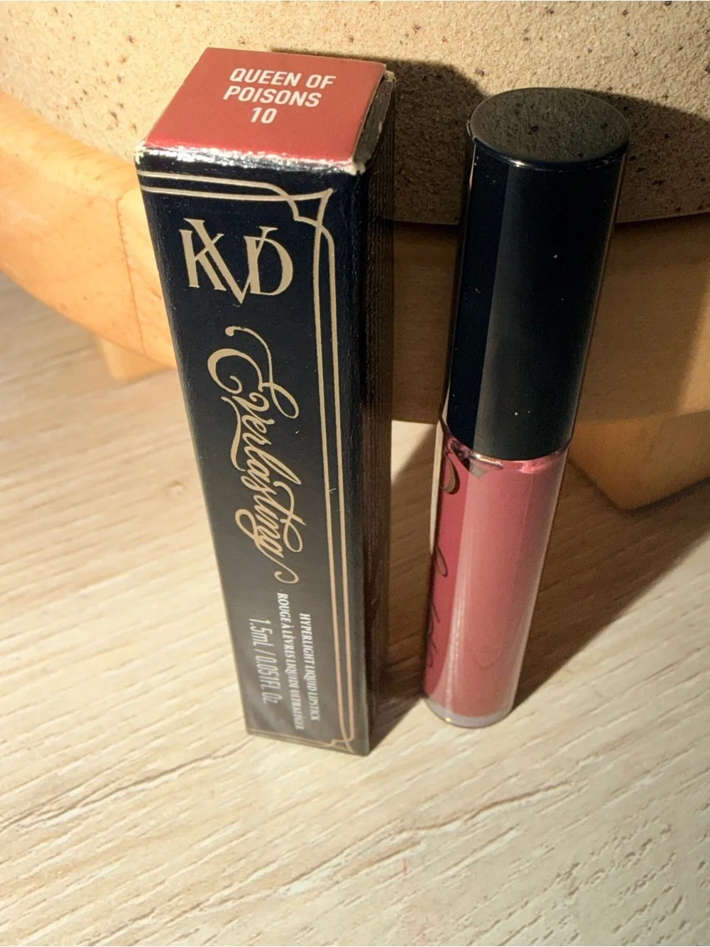 💄 KVD / Kat Von D Everlasting Liquid Lipstick Queen of Poisons 1.5mL (TRAVEL)